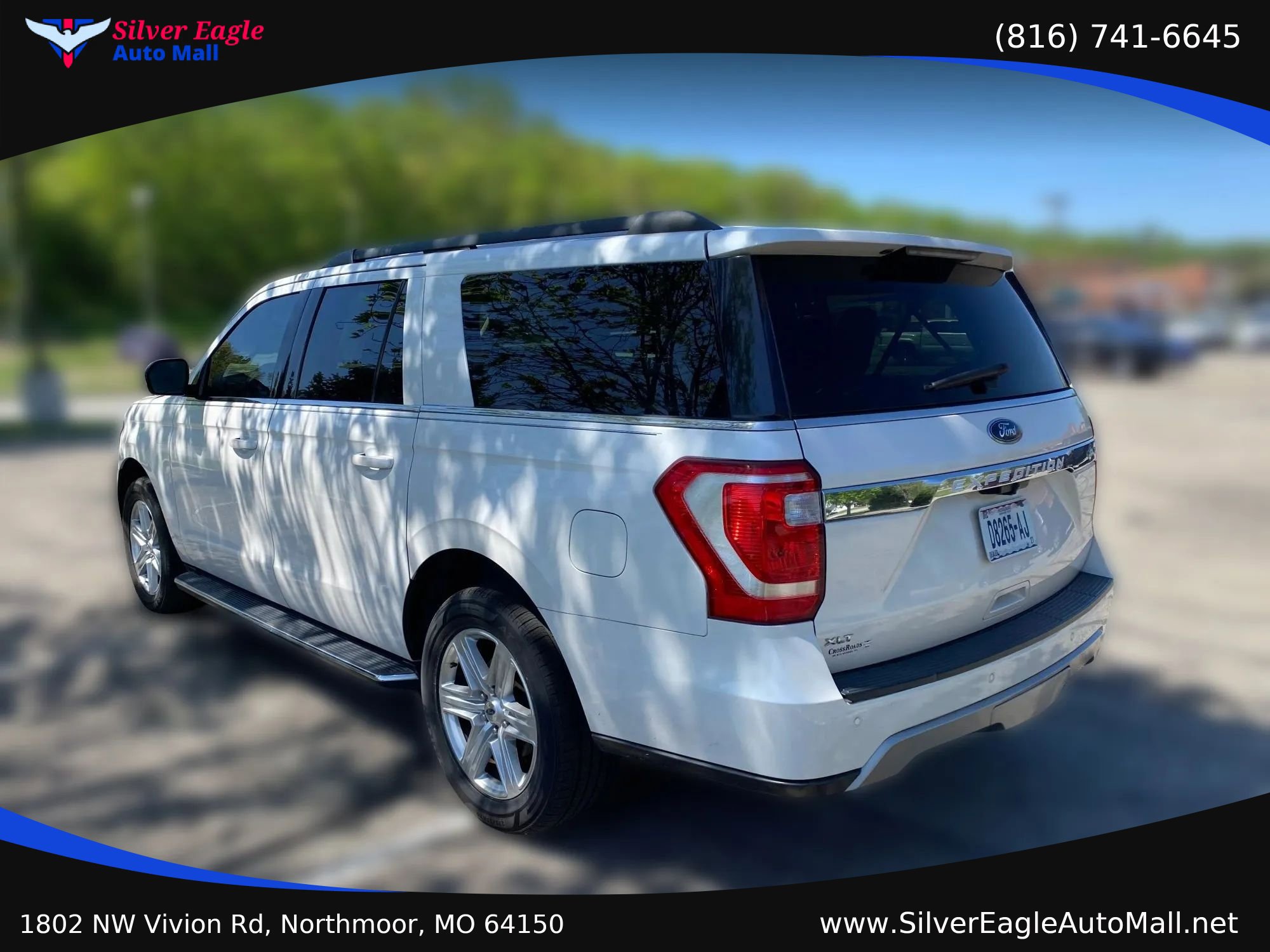 Used 2018 Ford Expedition Max XLT w/ Equipment Group 202A AWD/4WD image 11