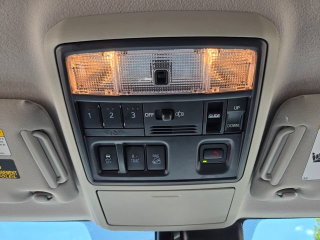 Used 2021 Toyota 4Runner Limited AWD/4WD image 27