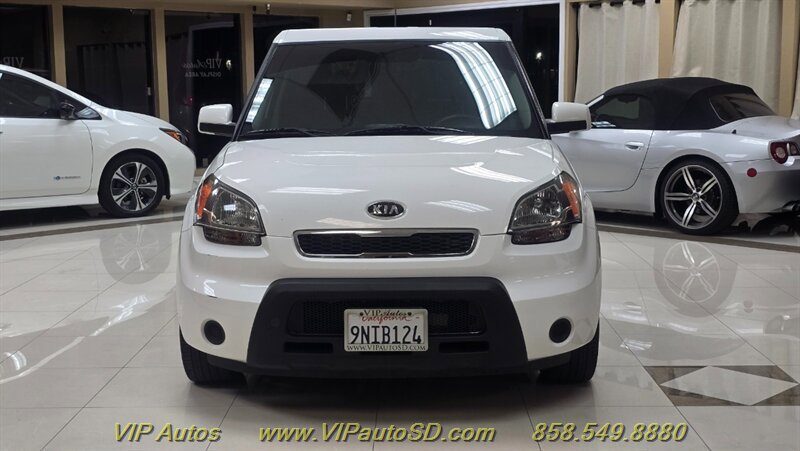 Used 2010 Kia Soul + FWD image 8