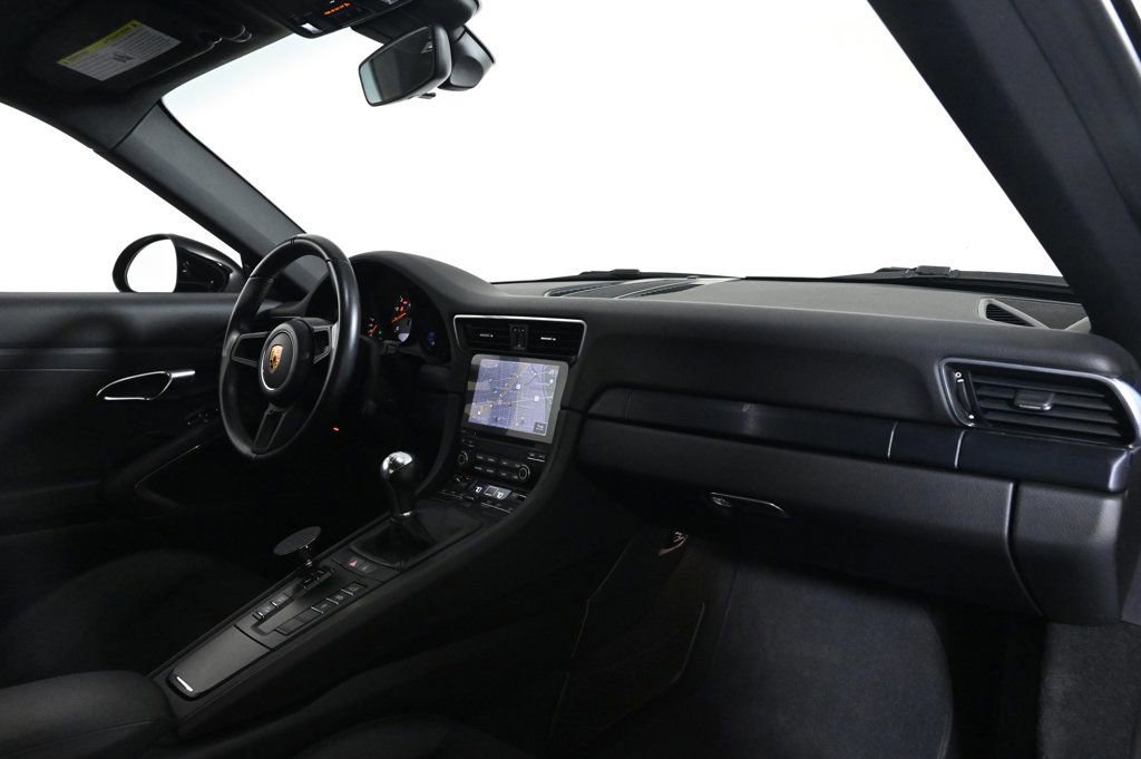 Used 2018 Porsche 911 GT3 image 17