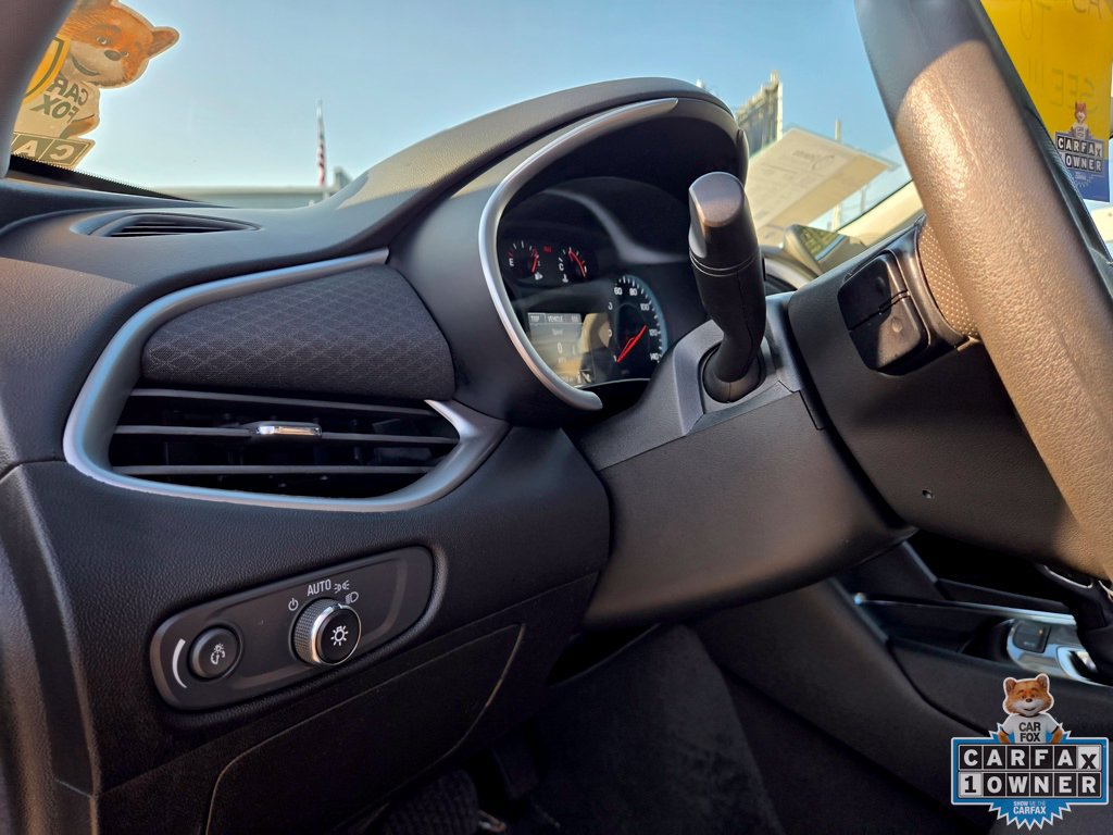Used 2025 Chevrolet Malibu LT FWD image 22