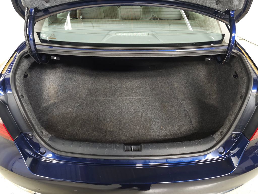 Used 2016 Honda Accord EX image 8