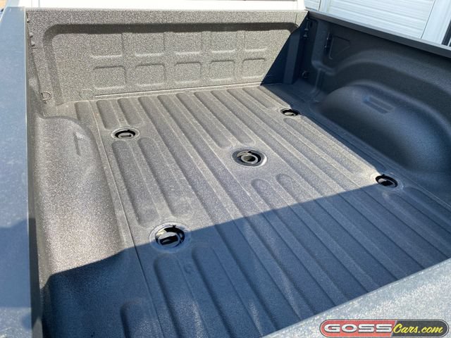 New 2026 RAM 2500 Laramie w/ Night Edition AWD/4WD image 9