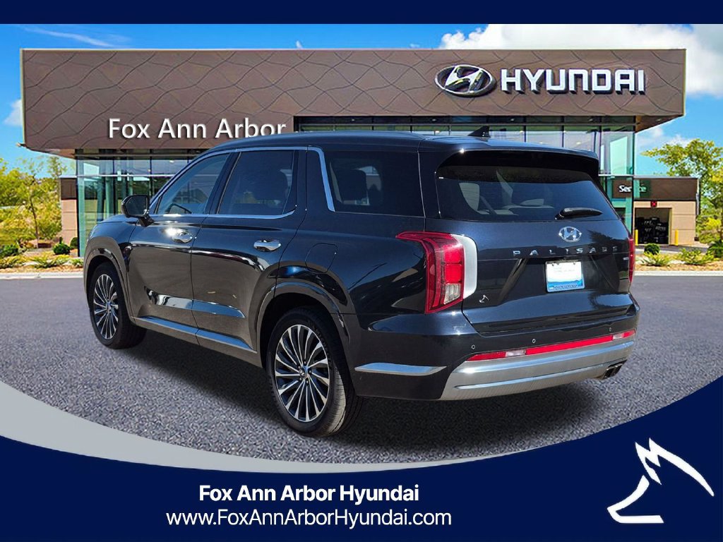 Certified 2023 Hyundai Palisade Calligraphy AWD/4WD image 3