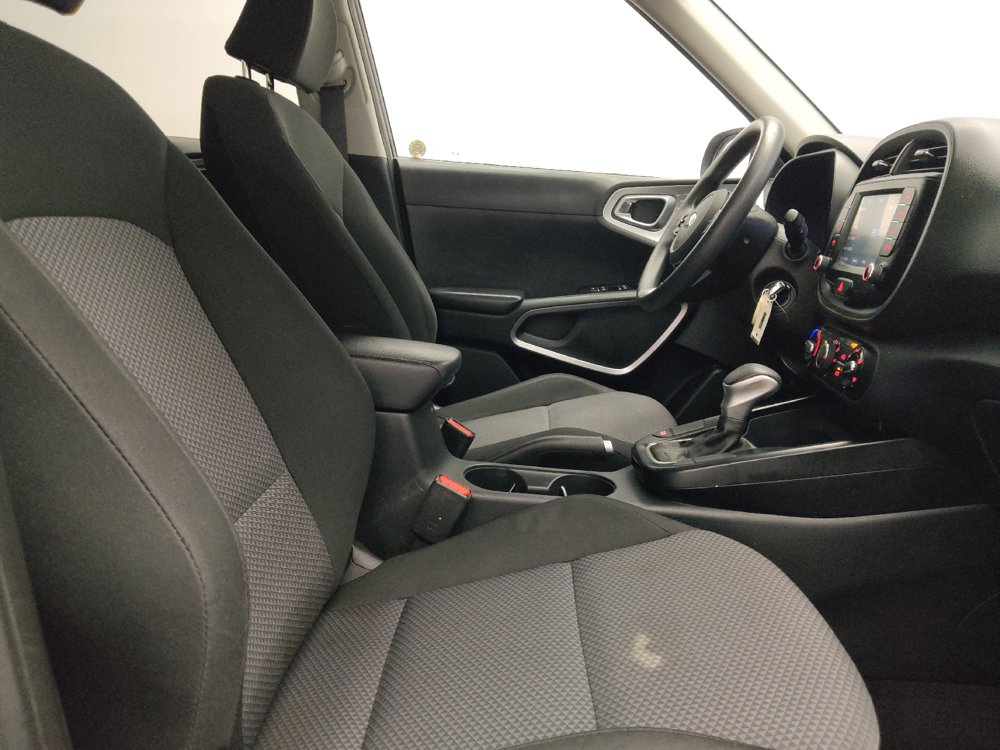 Used 2021 Kia Soul LX FWD image 21