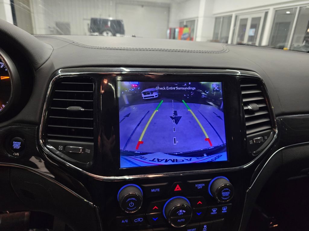 Used 2021 Jeep Grand Cherokee Overland image 26