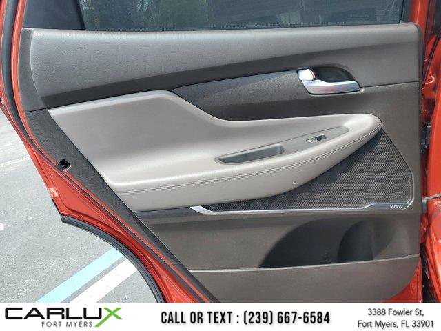 Used 2019 Hyundai Santa Fe SEL w/ Cargo Package FWD image 16