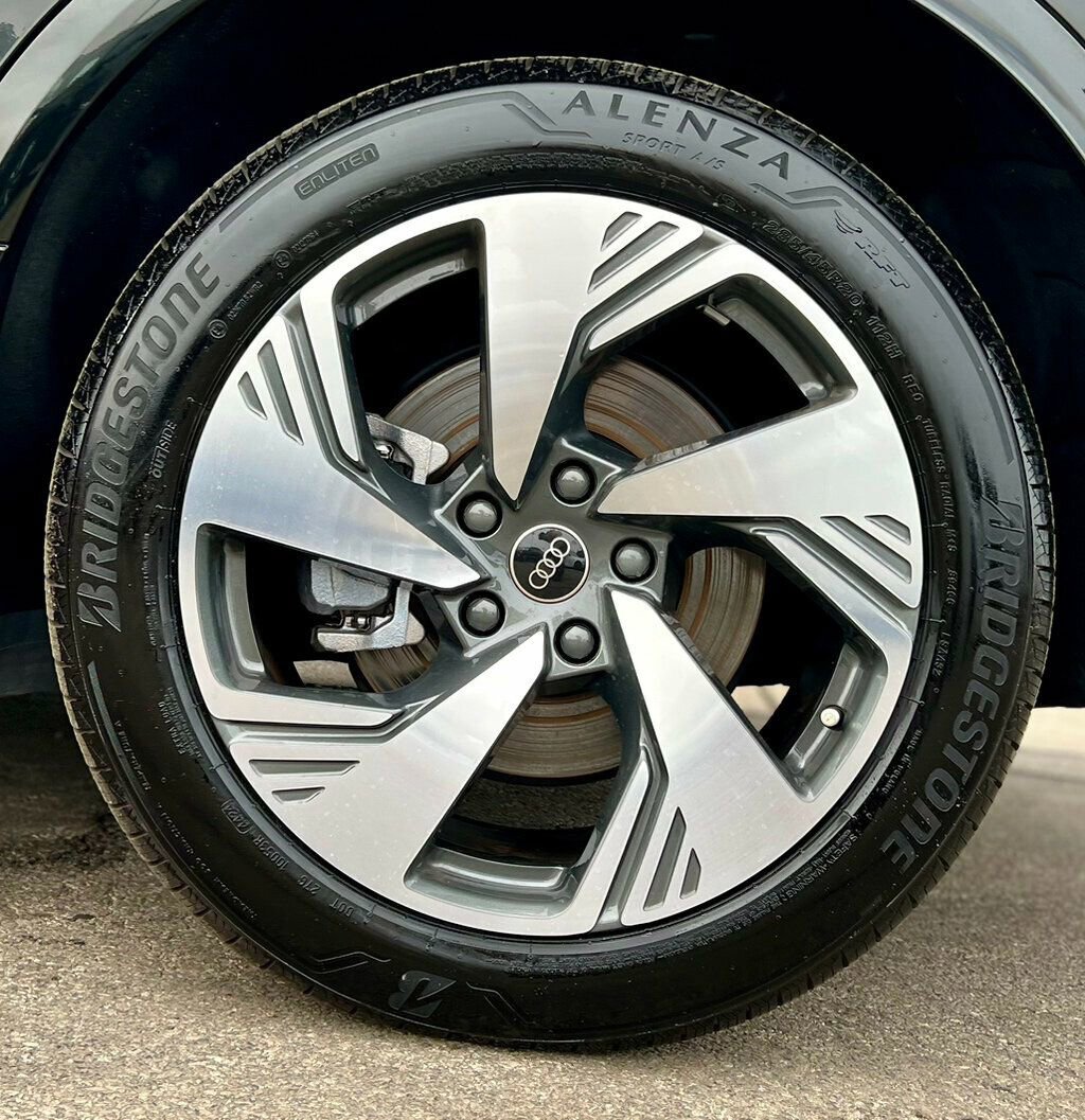 Used 2025 Audi Q6 e-tron Premium Plus w/ Premium Plus image 41