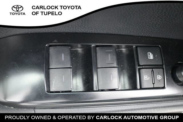 Used 2026 Toyota Camry SE FWD image 22