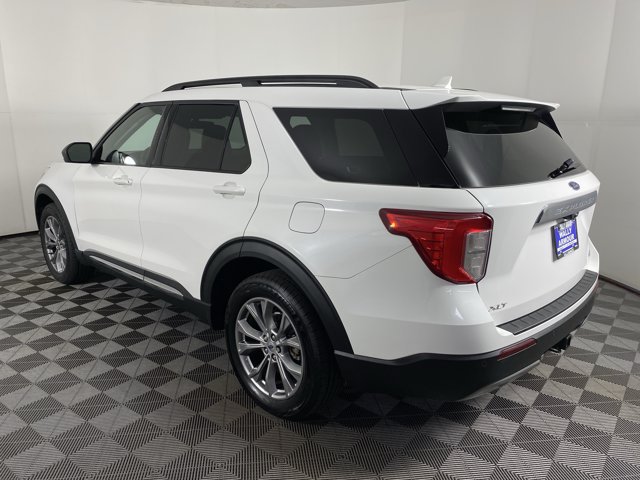 Used 2022 Ford Explorer XLT w/ Equipment Group 202A AWD/4WD image 11
