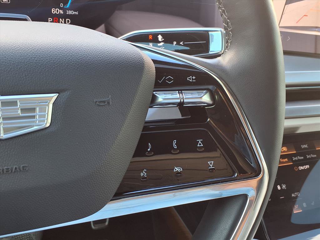 Certified 2026 Cadillac Vistiq Sport AWD/4WD image 25