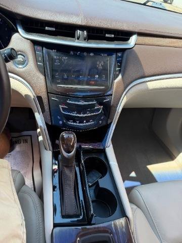 Used 2015 Cadillac XTS Luxury FWD image 24
