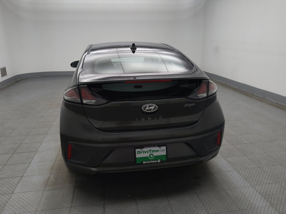 Used 2022 Hyundai Ioniq SE FWD image 6