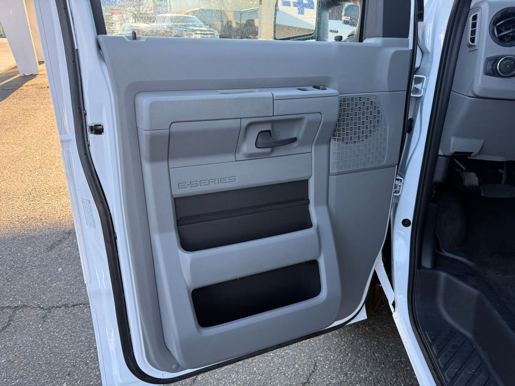New 2025 Ford E-350 and Econoline 350 Super Duty w/ Power Equipment Group image 12