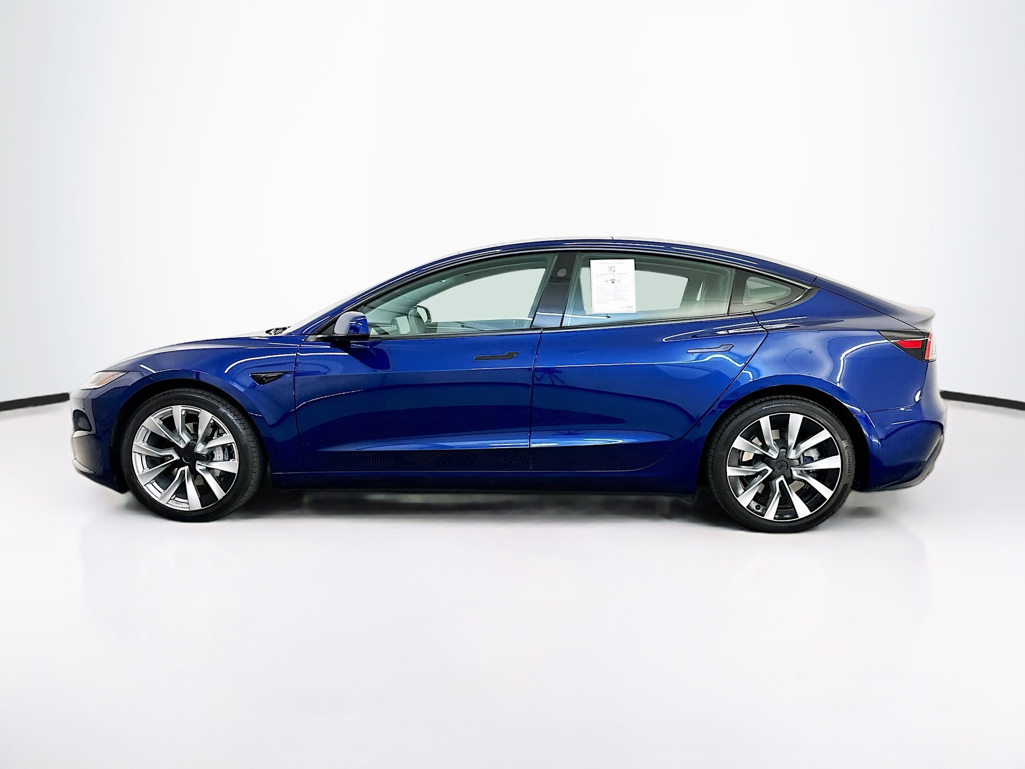 Used 2024 Tesla Model 3 Long Range AWD/4WD image 4