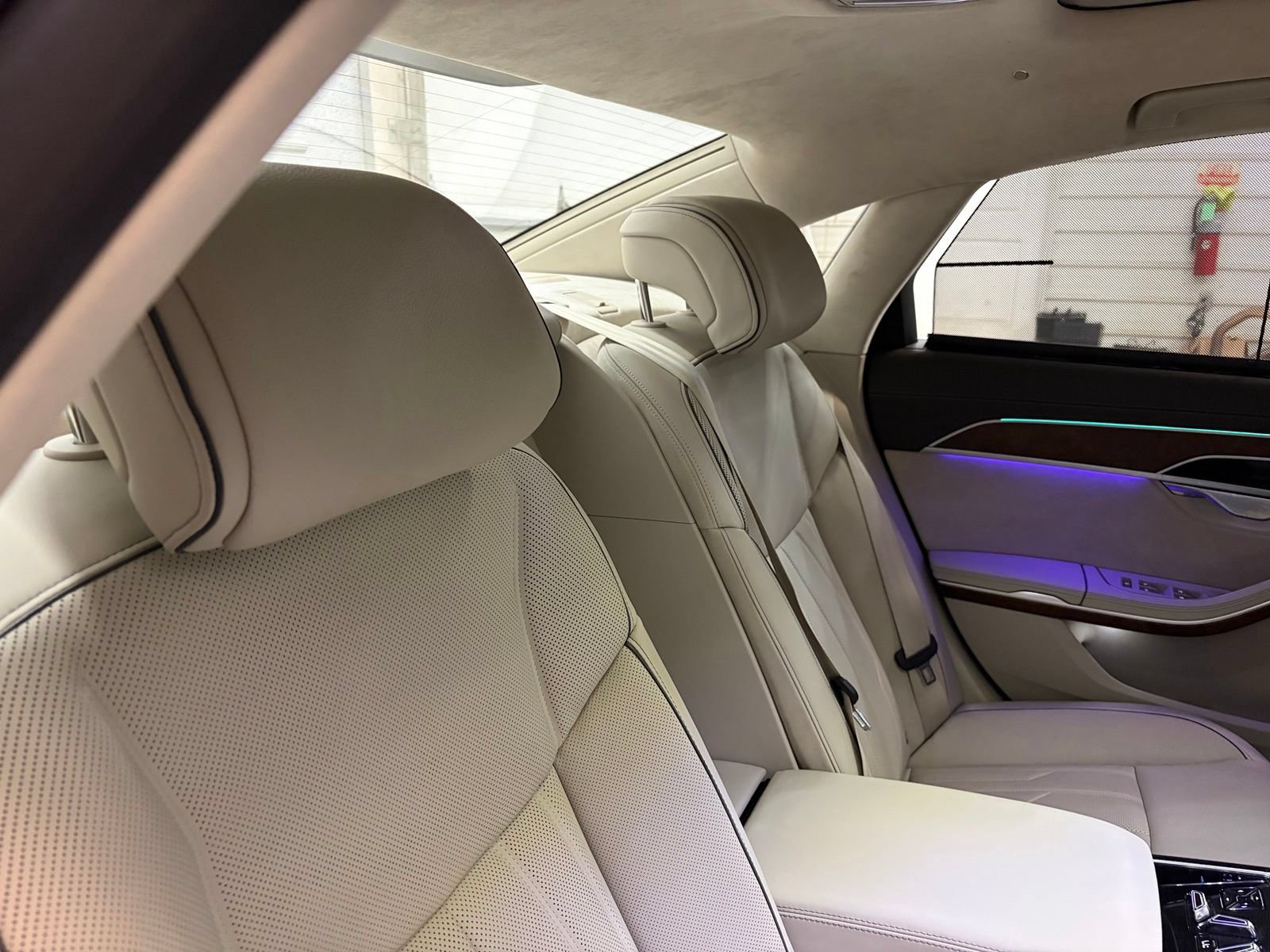 Used 2021 Audi A8 L 4.0T w/ Luxury Package AWD/4WD image 34