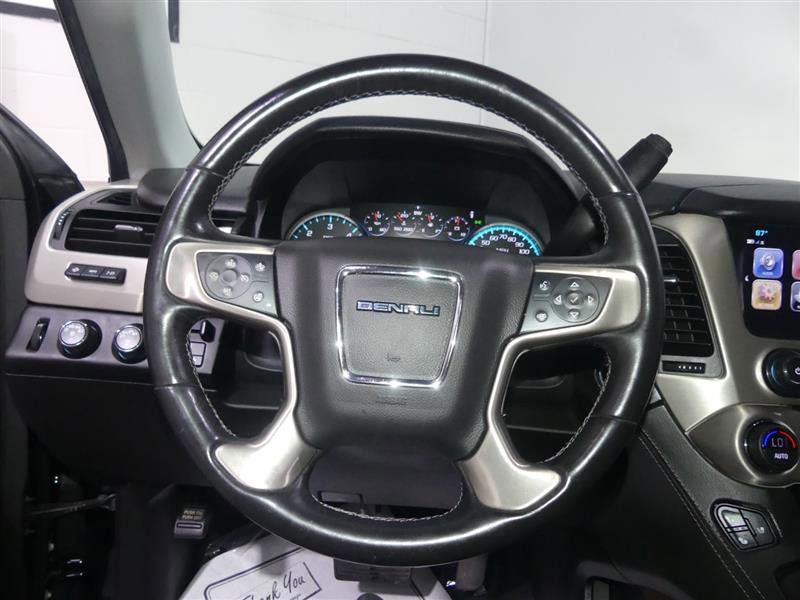 Used 2019 GMC Yukon Denali w/ Denali Ultimate Package AWD/4WD image 31