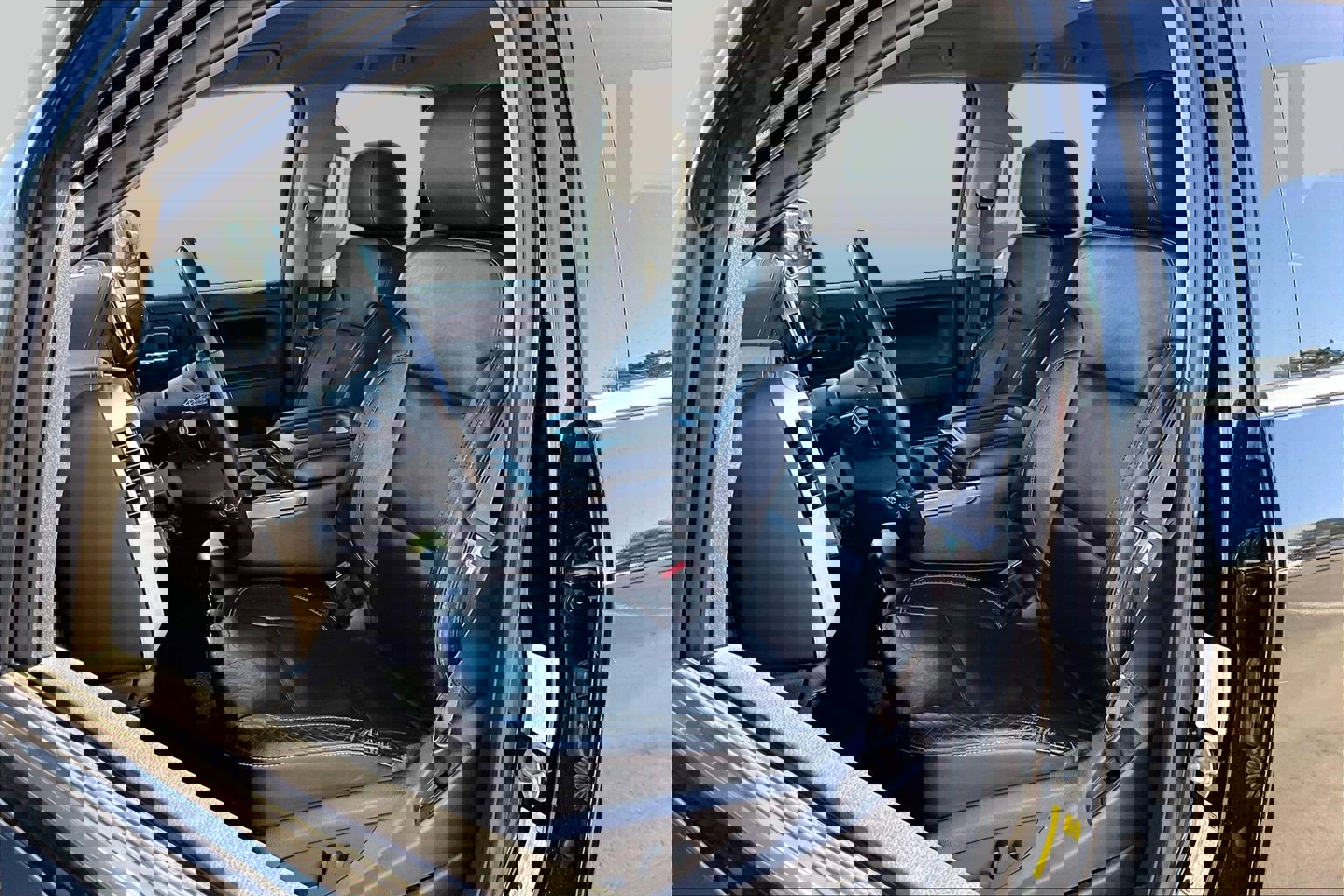 Used 2015 GMC Sierra 1500 SLE image 10