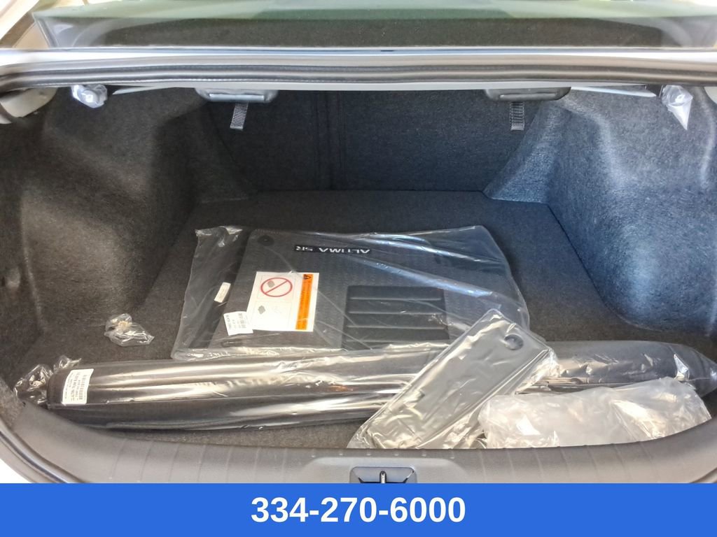 New 2025 Nissan Altima 2.5 SR w/ SR Premium Package image 20