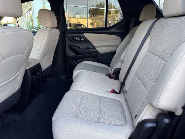 Certified 2022 Chevrolet Traverse LS FWD image 25