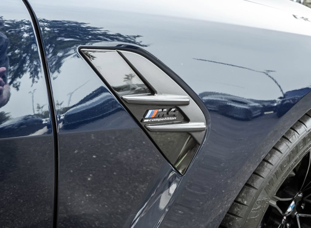 Used 2024 BMW M4 Competition w/ Executive Package RWD image 4