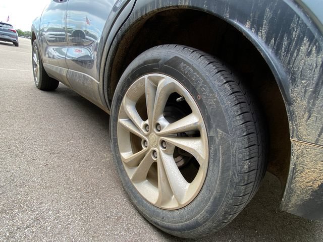Certified 2023 Buick Encore GX Preferred w/ Cold Weather Comfort Package AWD/4WD image 11