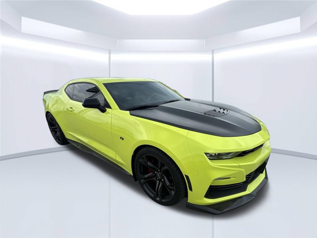 Used 2021 Chevrolet Camaro SS RWD image 42
