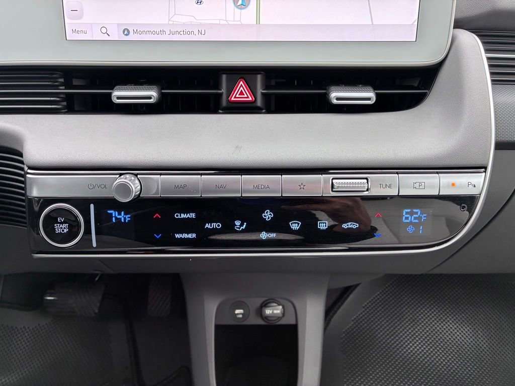 Used 2024 Hyundai Ioniq 5 Limited AWD/4WD image 36