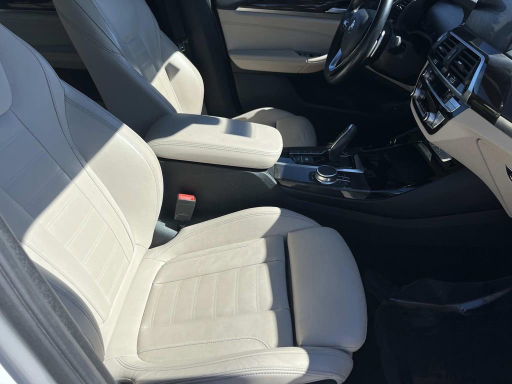 Used 2020 BMW X3 xDrive30e image 23