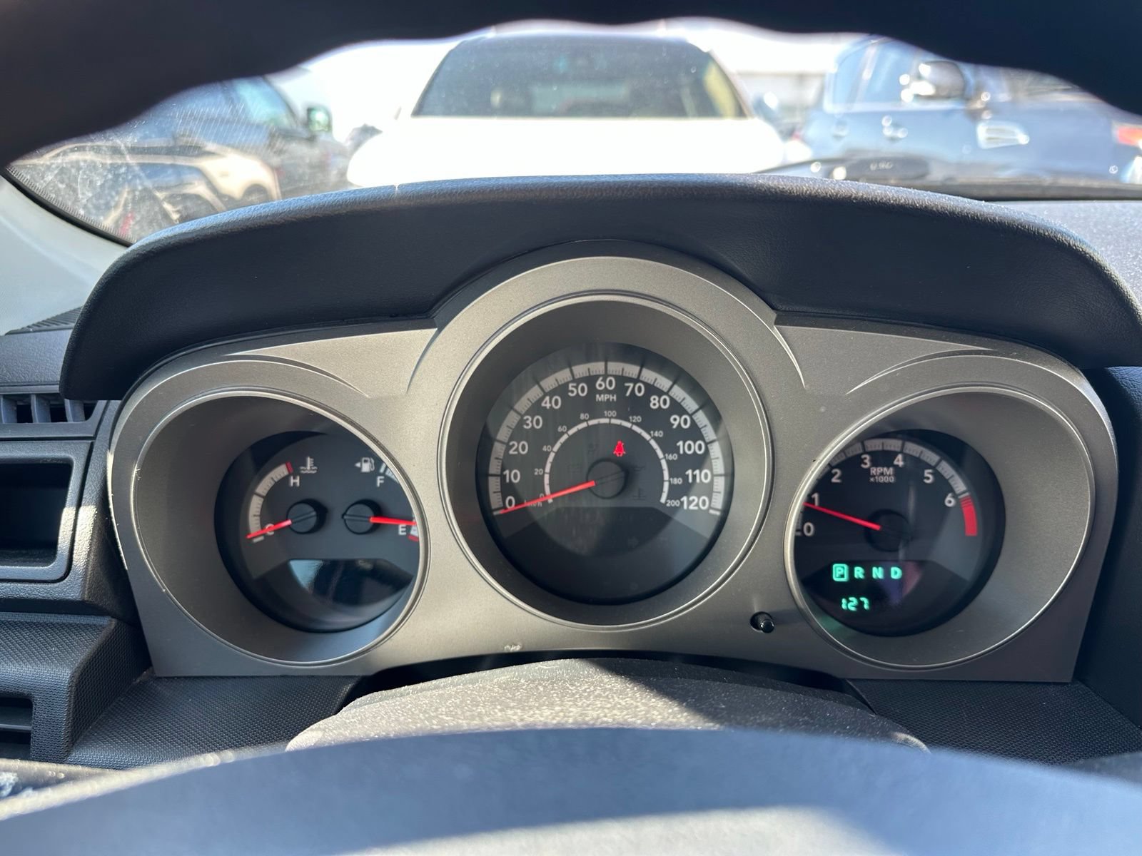 Used 2010 Dodge Avenger SXT FWD image 5