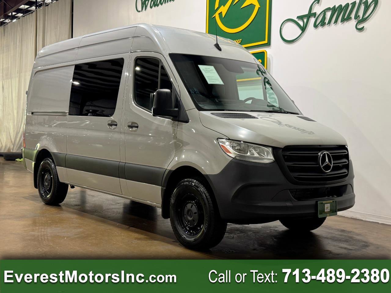 Used 2021 Mercedes-Benz Sprinter 2500 image 1