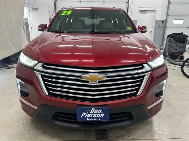Used 2023 Chevrolet Traverse Premier AWD/4WD image 2