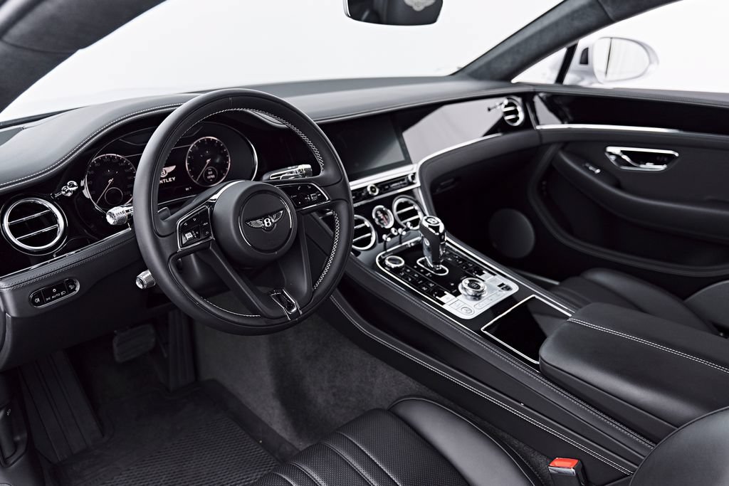 Used 2020 Bentley Continental GT AWD/4WD image 2