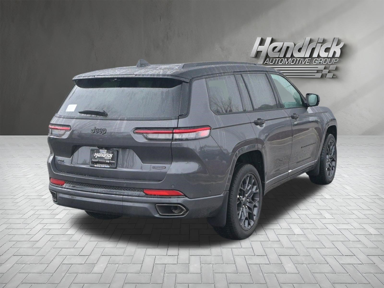 New 2025 Jeep Grand Cherokee L Summit AWD/4WD image 9