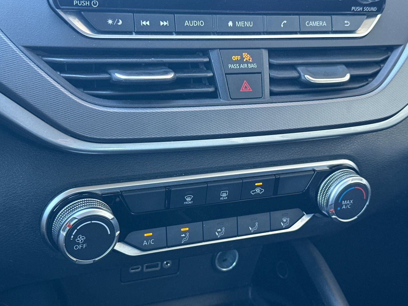 Used 2023 Nissan Altima 2.5 SR image 18