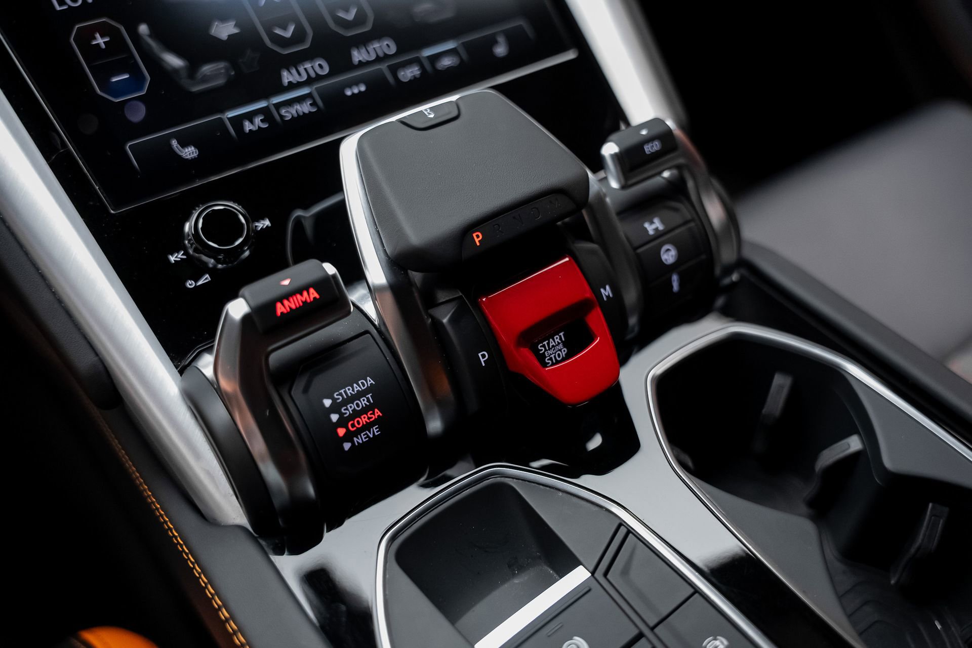 Used 2024 Lamborghini Urus S image 52