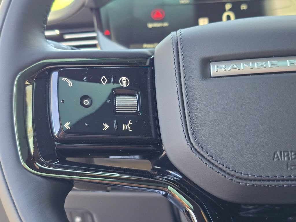 New 2026 Land Rover Range Rover Sport Dynamic SE AWD/4WD image 17