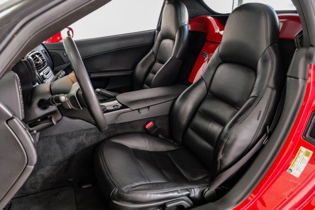 Used 2008 Chevrolet Corvette Convertible w/ Preferred Equipment Group RWD image 29