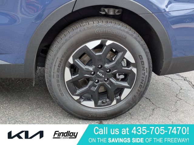 Certified 2025 Kia Sorento S w/ Panoramic Sunroof Package AWD/4WD image 12