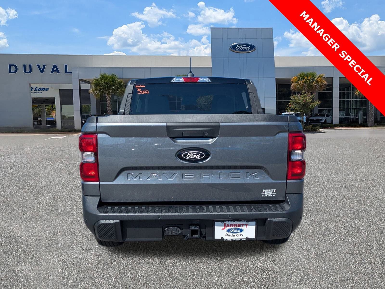 New 2025 Ford Maverick XLT w/ XLT Luxury Package image 4