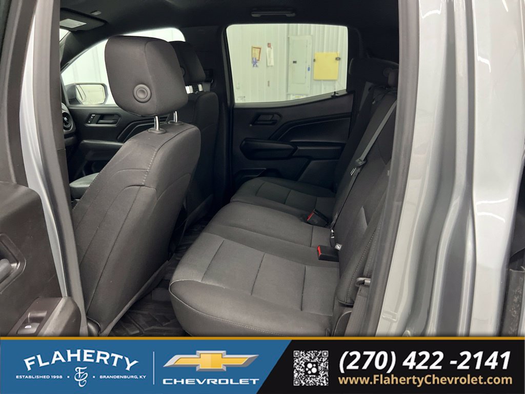 Used 2025 Chevrolet Colorado Trail Boss AWD/4WD image 11
