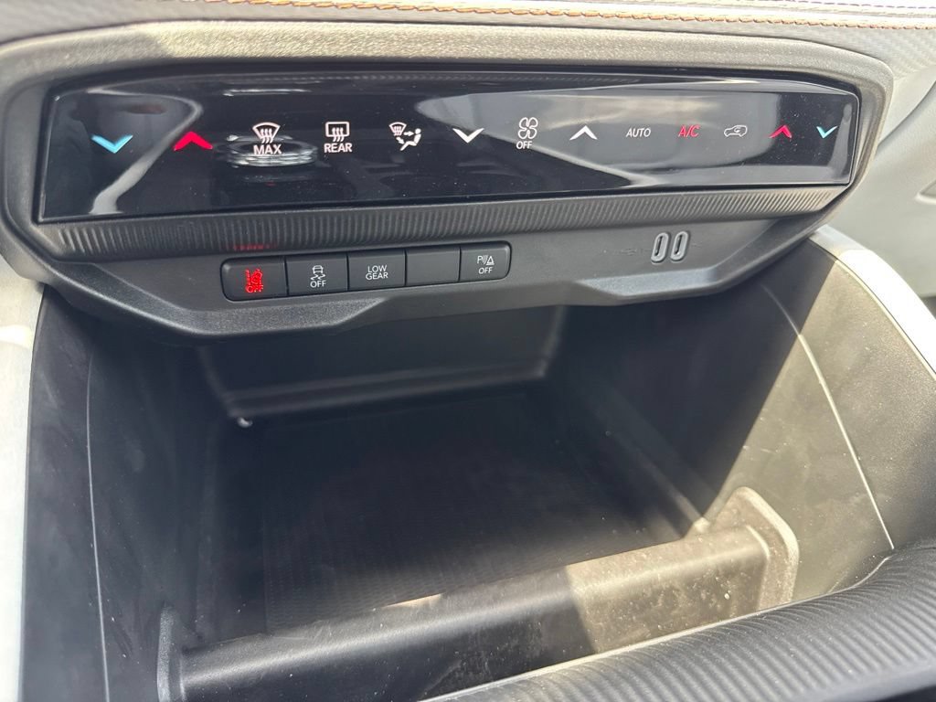 New 2026 Jeep Cherokee Limited AWD/4WD image 15