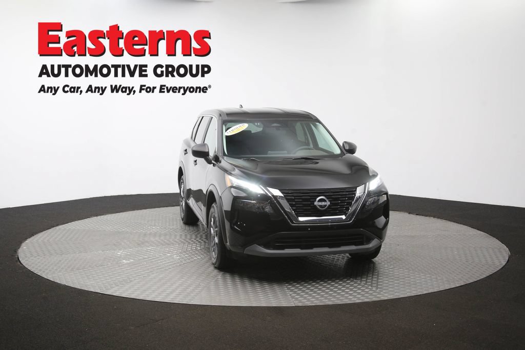 Used 2023 Nissan Rogue S AWD/4WD image 47