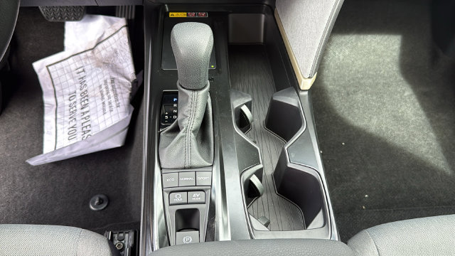 Used 2026 Toyota Camry LE FWD image 26