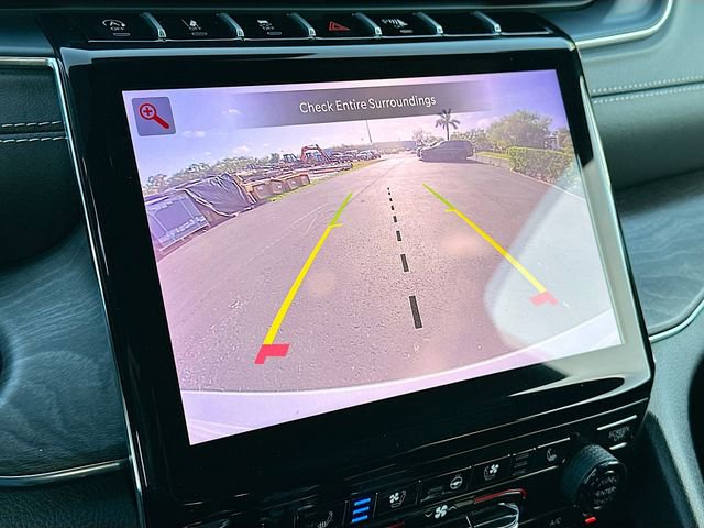 Used 2024 Jeep Grand Cherokee Overland w/ Trailer Tow Package image 14