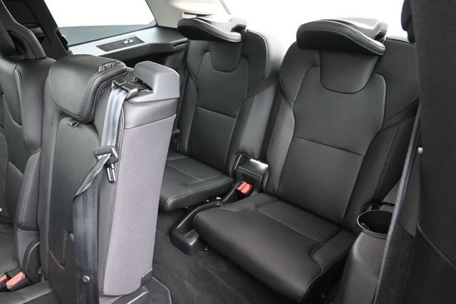 Used 2019 Volvo XC90 T6 Momentum w/ Protection Package Premier AWD/4WD image 22