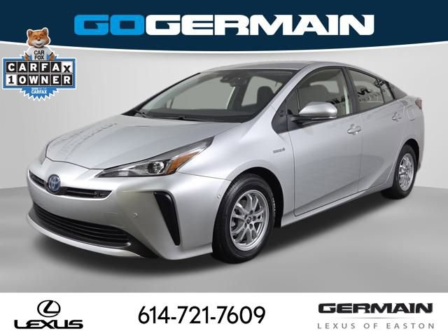 Used 2021 Toyota Prius LE image 1