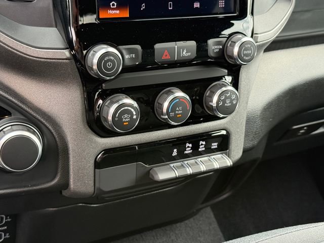 Used 2025 RAM 1500 Tradesman image 19