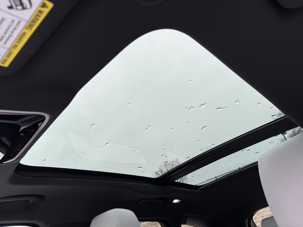 New 2026 Land Rover Range Rover Velar S image 10