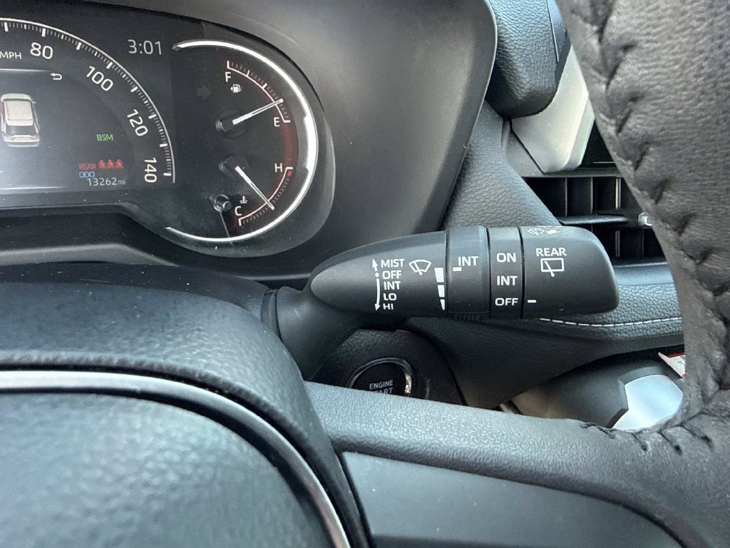 Used 2025 Toyota RAV4 XLE Premium FWD image 37
